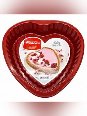 Trudeau Red Heart-Shaped Cake Pan, NWOT